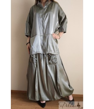 Naujas blizgus kostiumas su sijonu